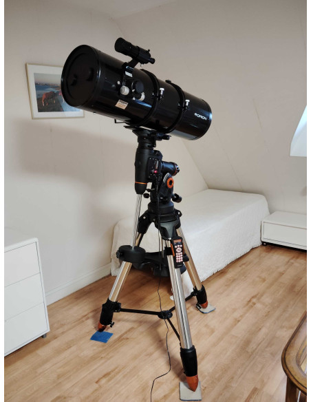 Vends télescope Skywatcher 254 mm, monture CGEM et accessoires