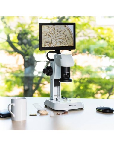 Microscope numérique Bresser Analyth LCD 8.2x-52.7x